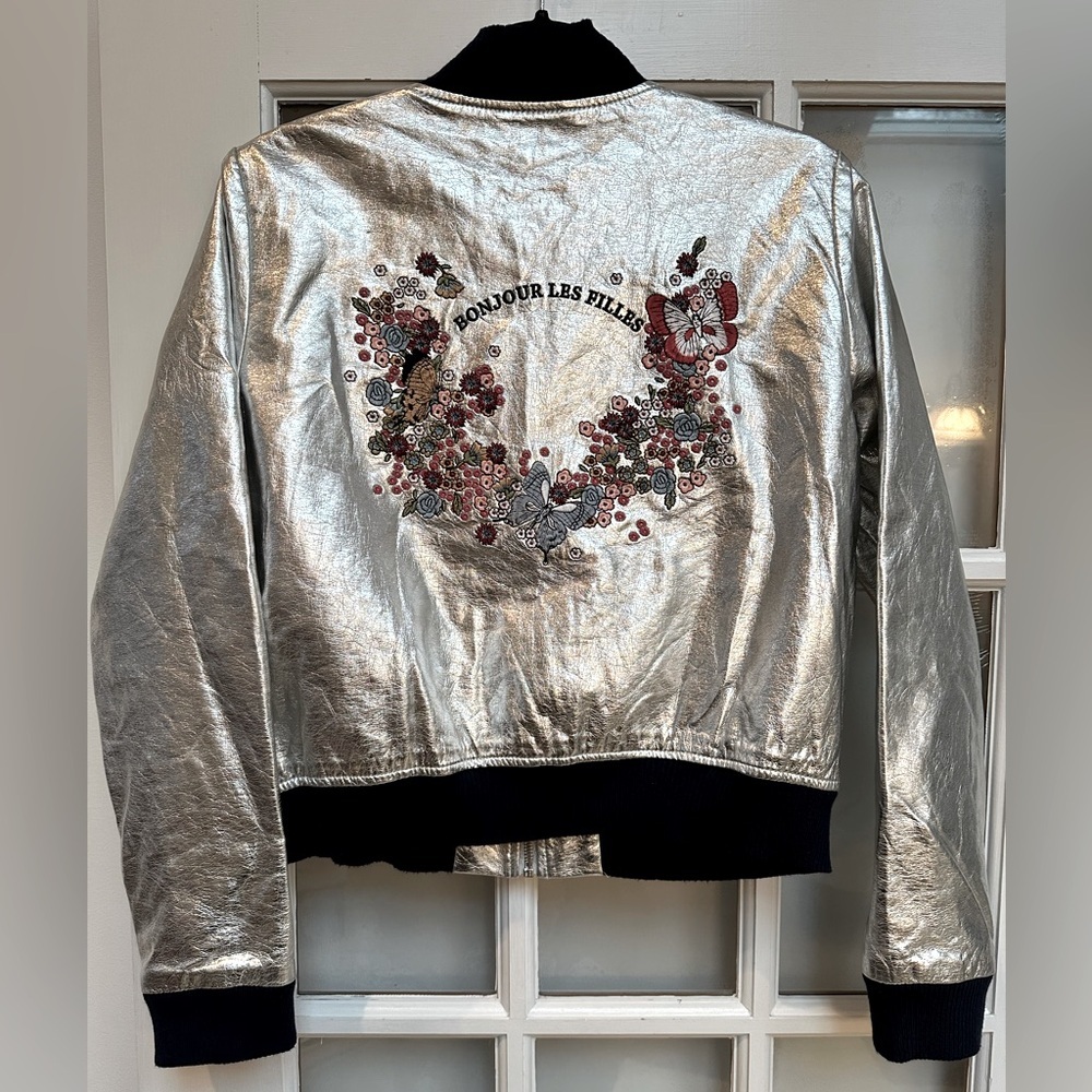 Zara Outerwear Silver Metallic Bomber Jacket Embroider Floral Butterflies Size M - Picture 3 of 15